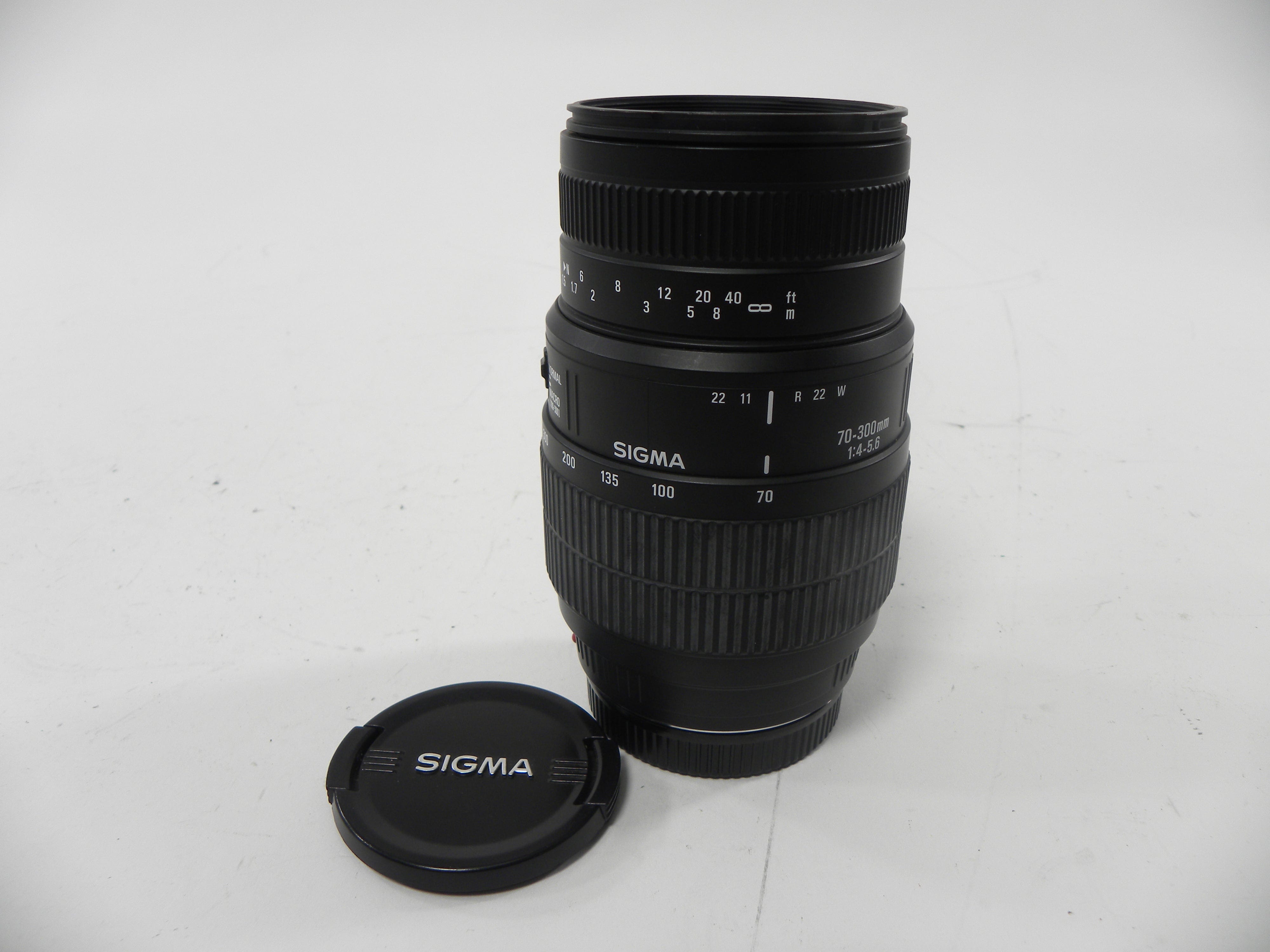 Sigma 70-300mm f4-5.6 Minolta A Mount
