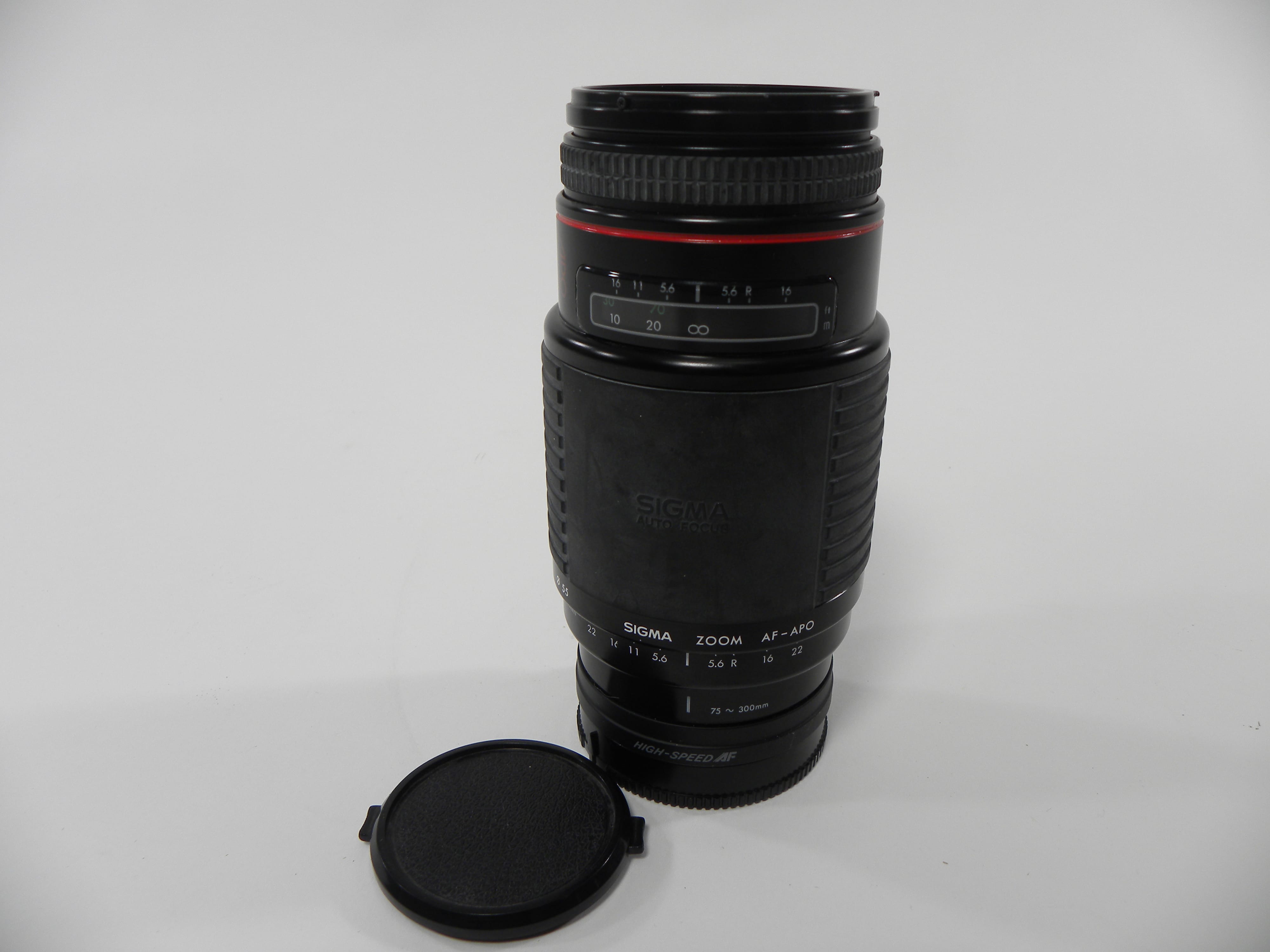 Sigma AF APO Zoom 75-300mm f4.5-5.6 A Mount