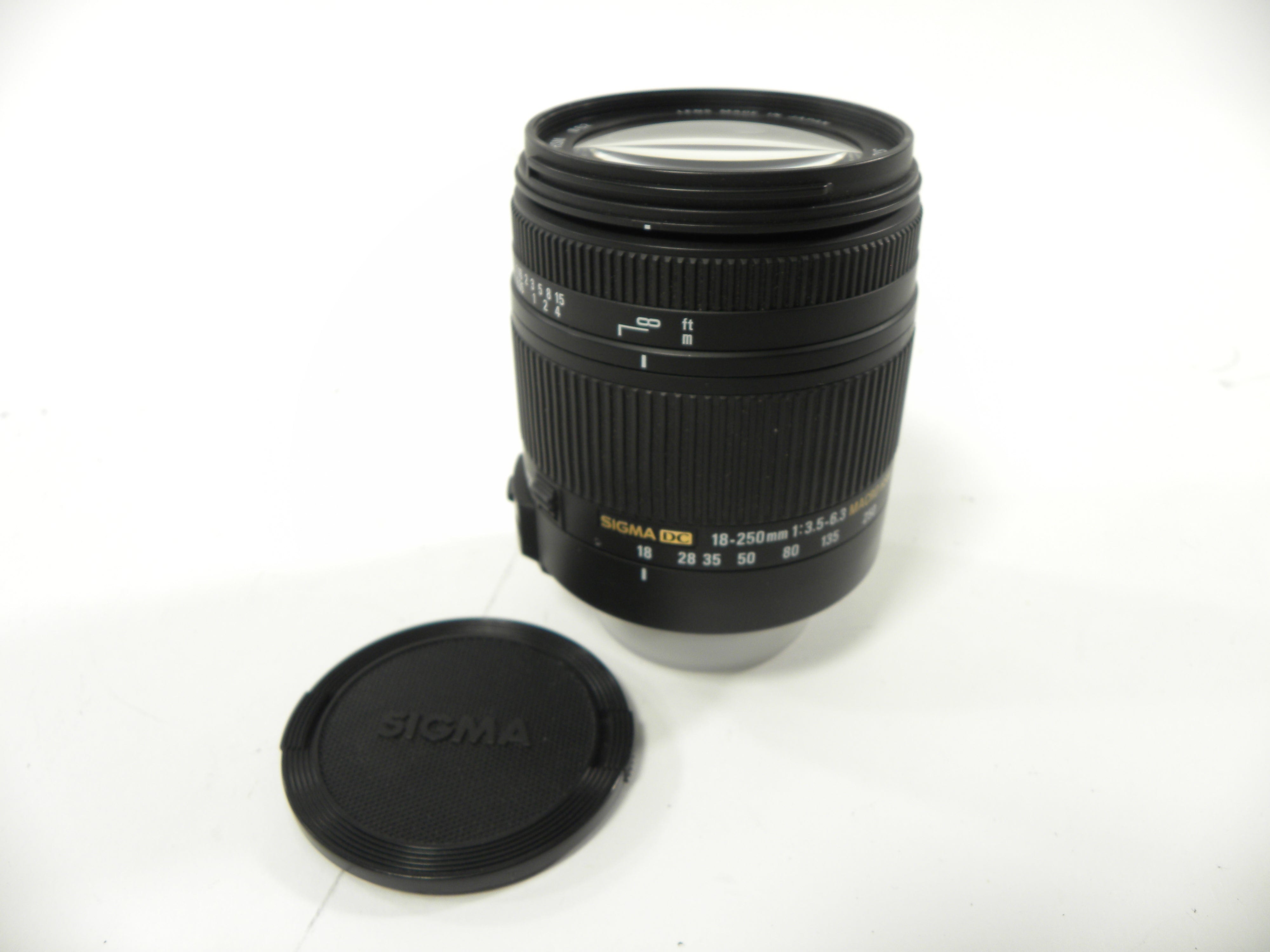 Sigma DC Macro HSM 18-250mm f3.5-6.3 OS Nikon AF Mount