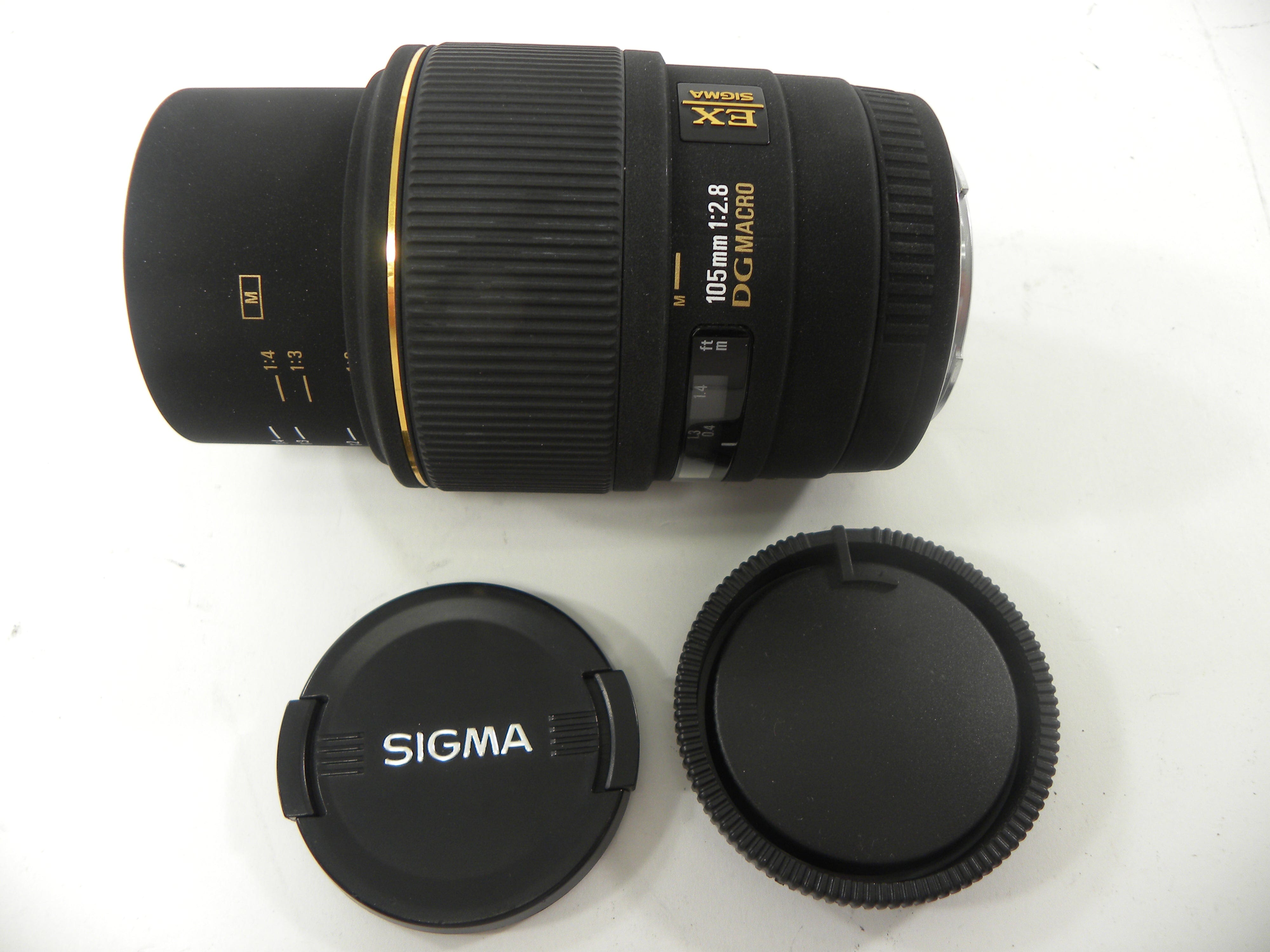 Sigma EX DG Macro 105mm f2.8 Sony A Mount