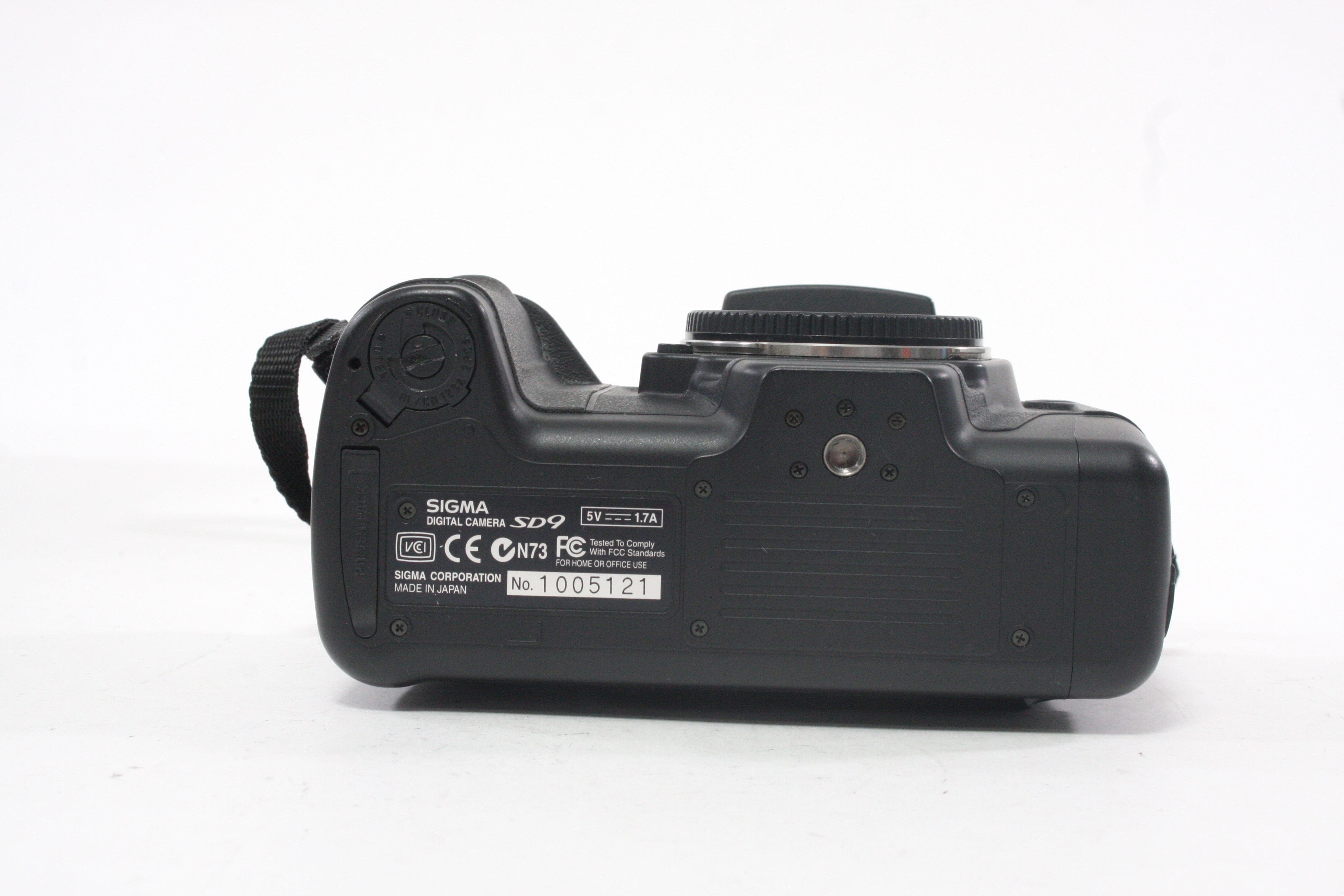 Sigma SD9 DSLR Foveon X3 Camera Body