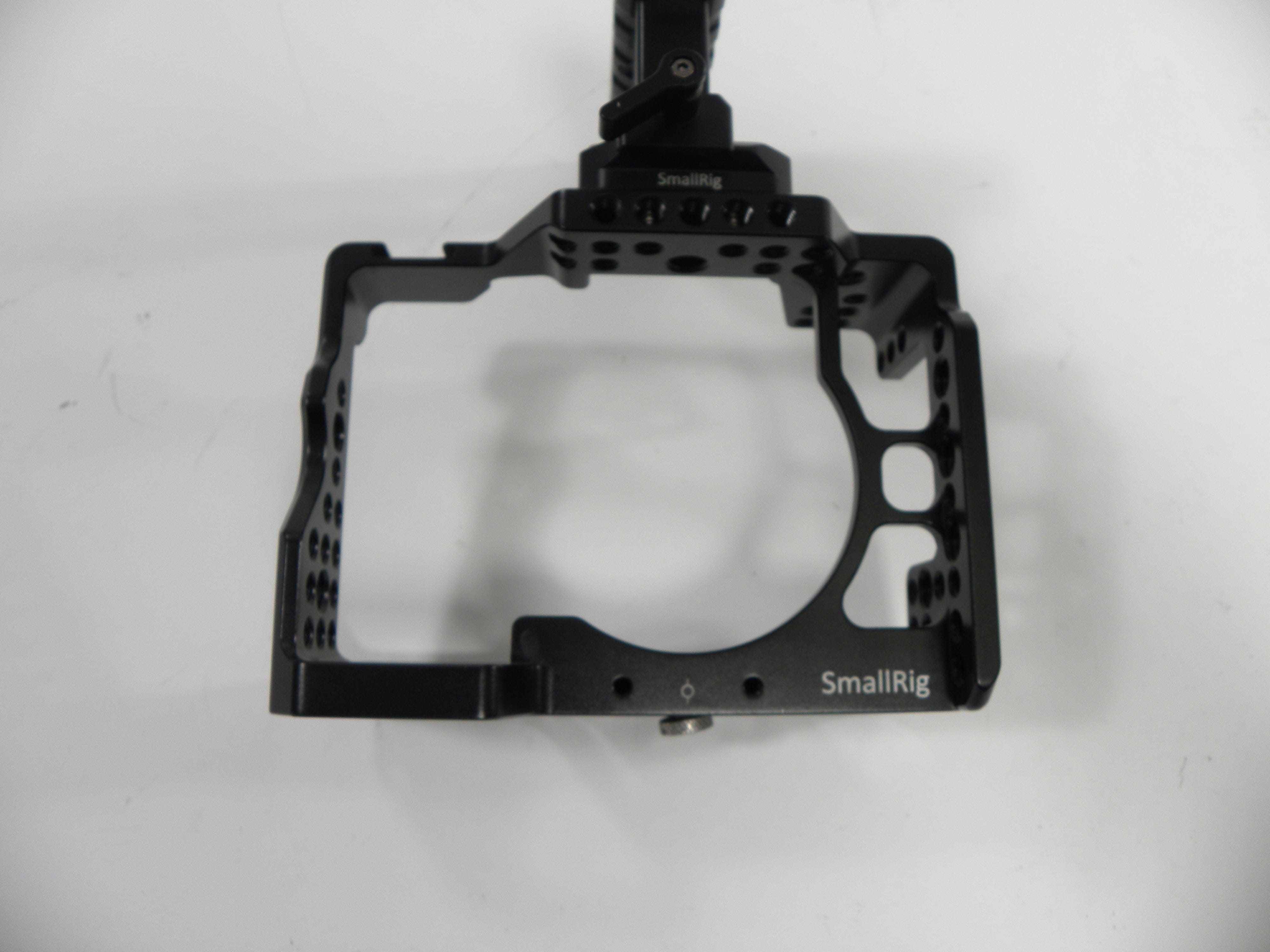Small Rig Bracket for the Sony A73