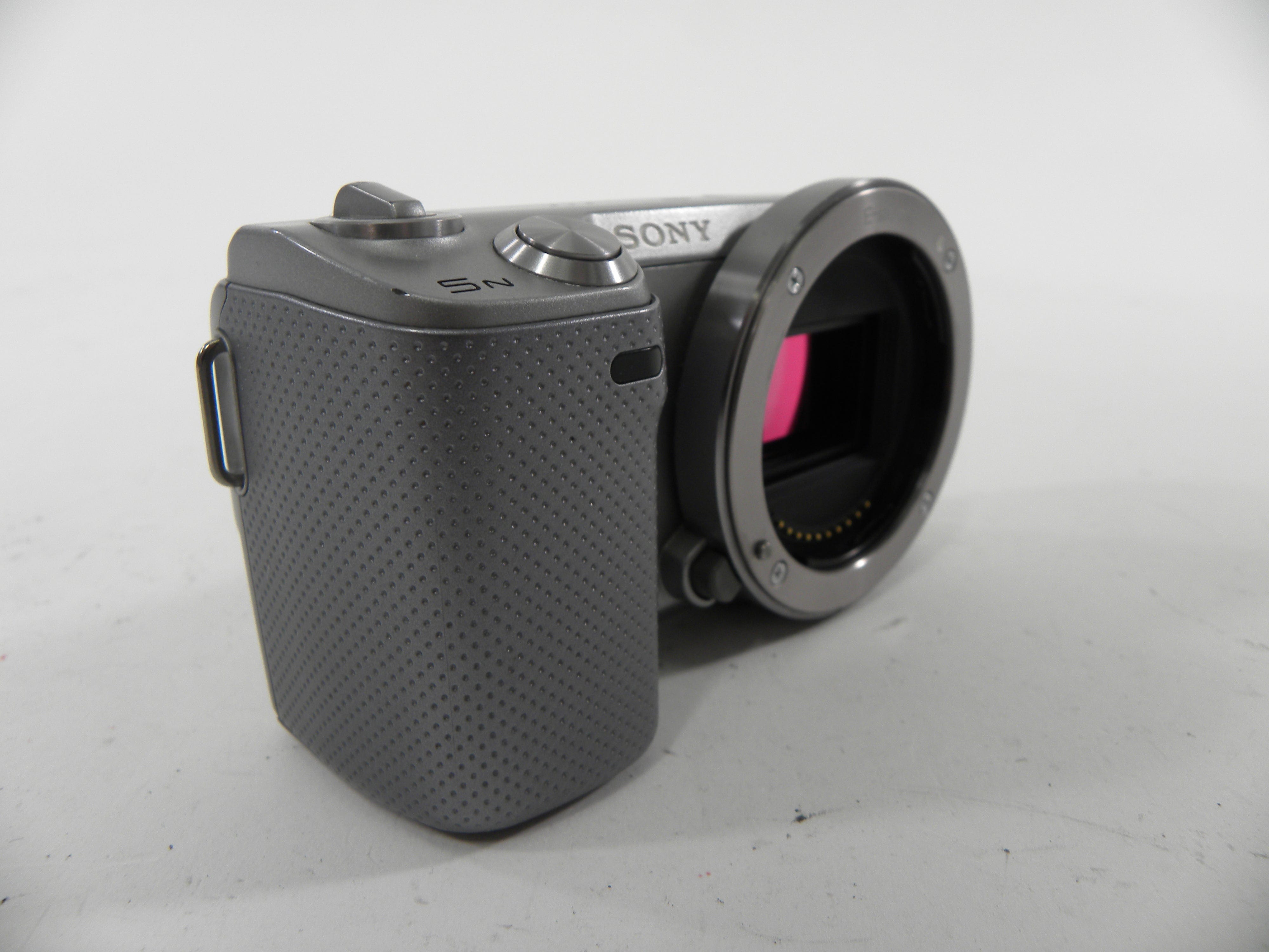 Sony a NEX N5 16.1mp Digital Mirrorless Camera body only