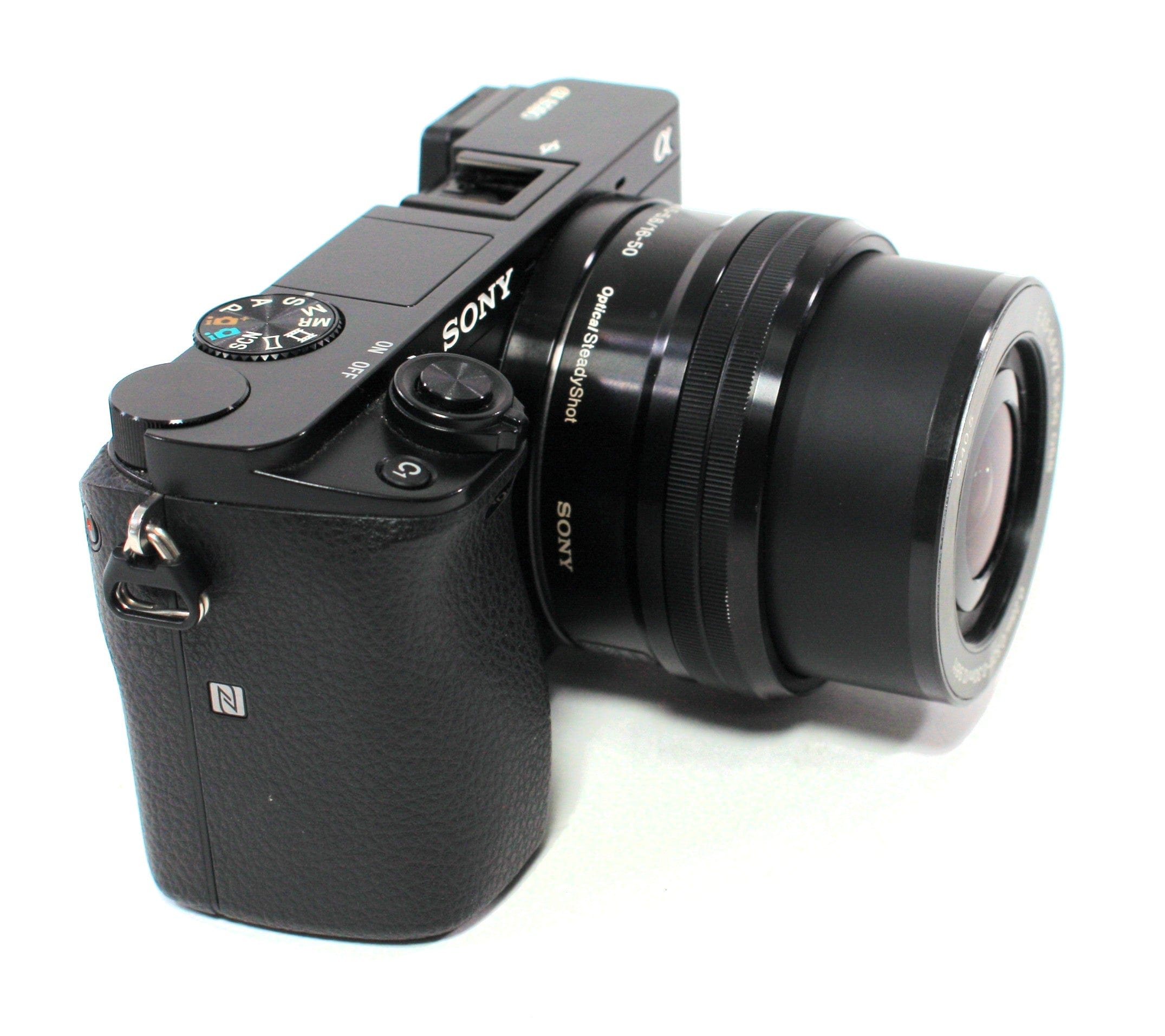 Sony a6000 Digital Camera with 16-50mm f/3.5-5.6 lens