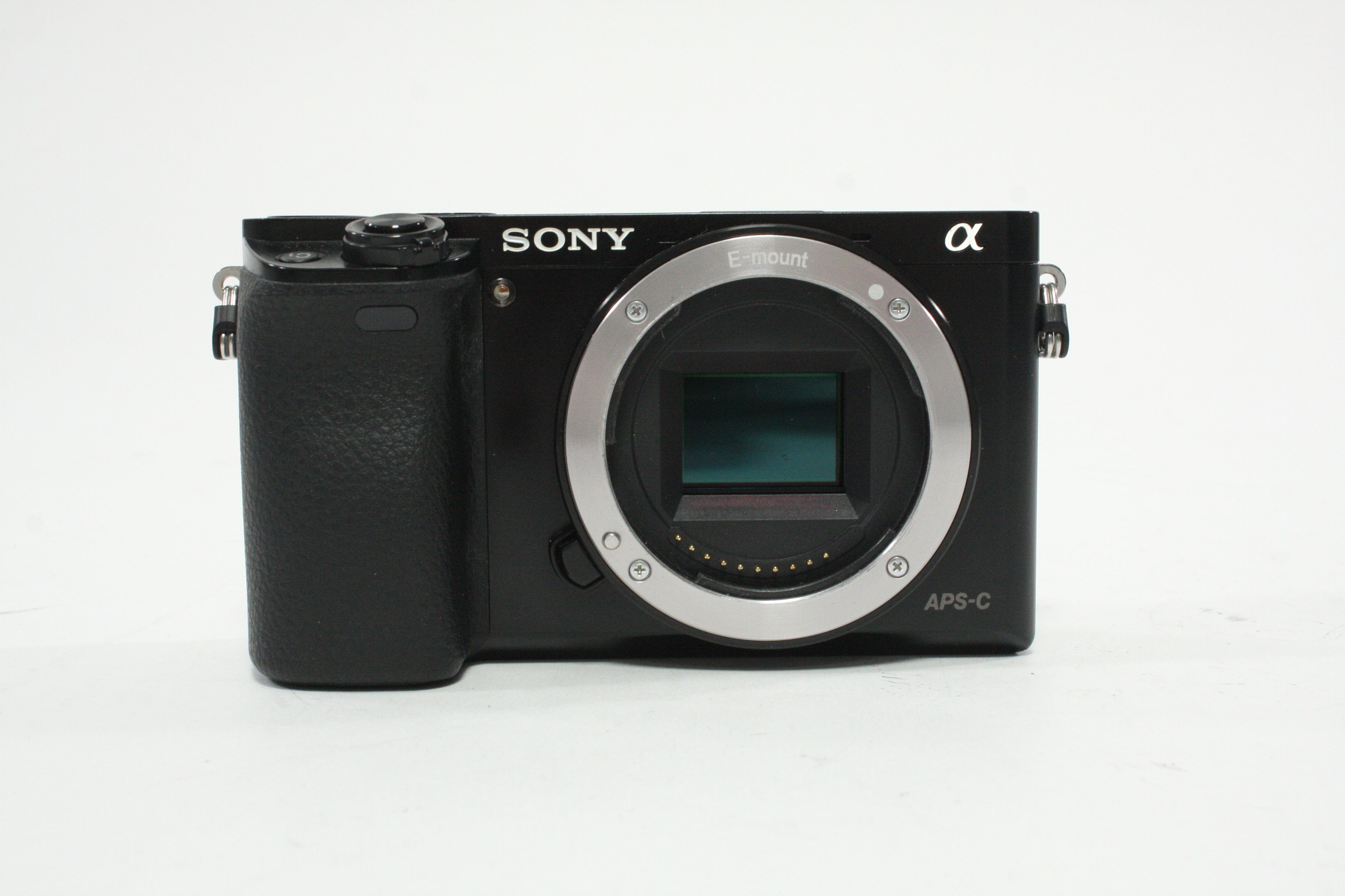 Sony a6000 Mirrorless Digital Camera with Shutter Count 16,830