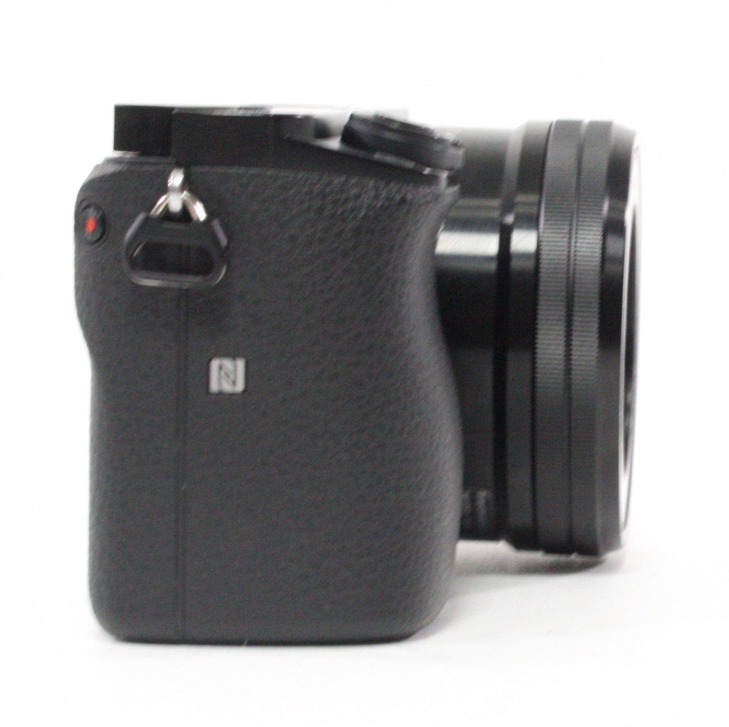 Sony A6000 with 16-50mm Lens - Shutter Count 3,658