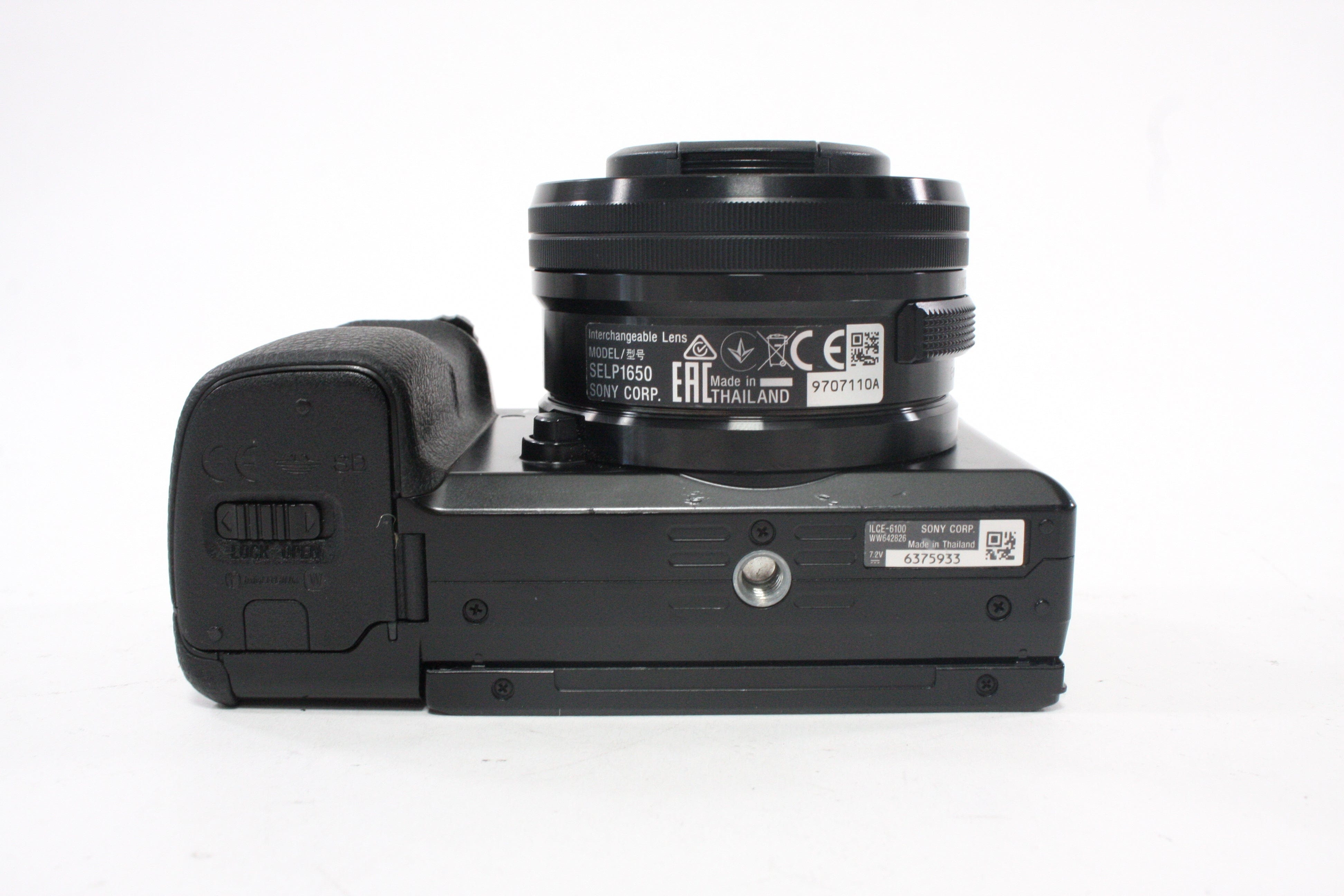Sony a6100 Digital Mirrorless with 16-50mm f/3.5-5.6 OSS PZ Lens Shutter Count 3,460