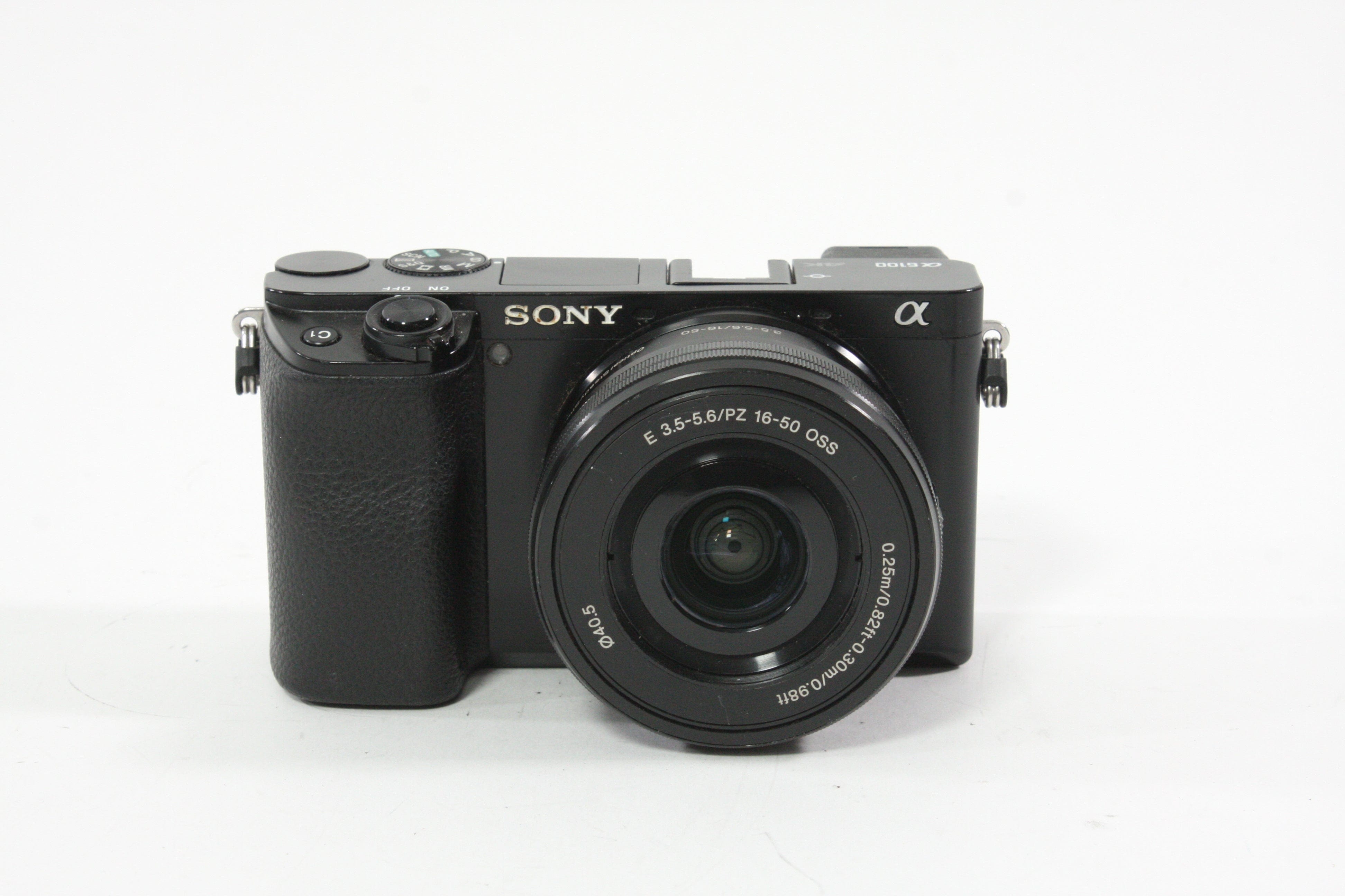 Sony a6100 w/16-50mm F3.5-5.6 Lens