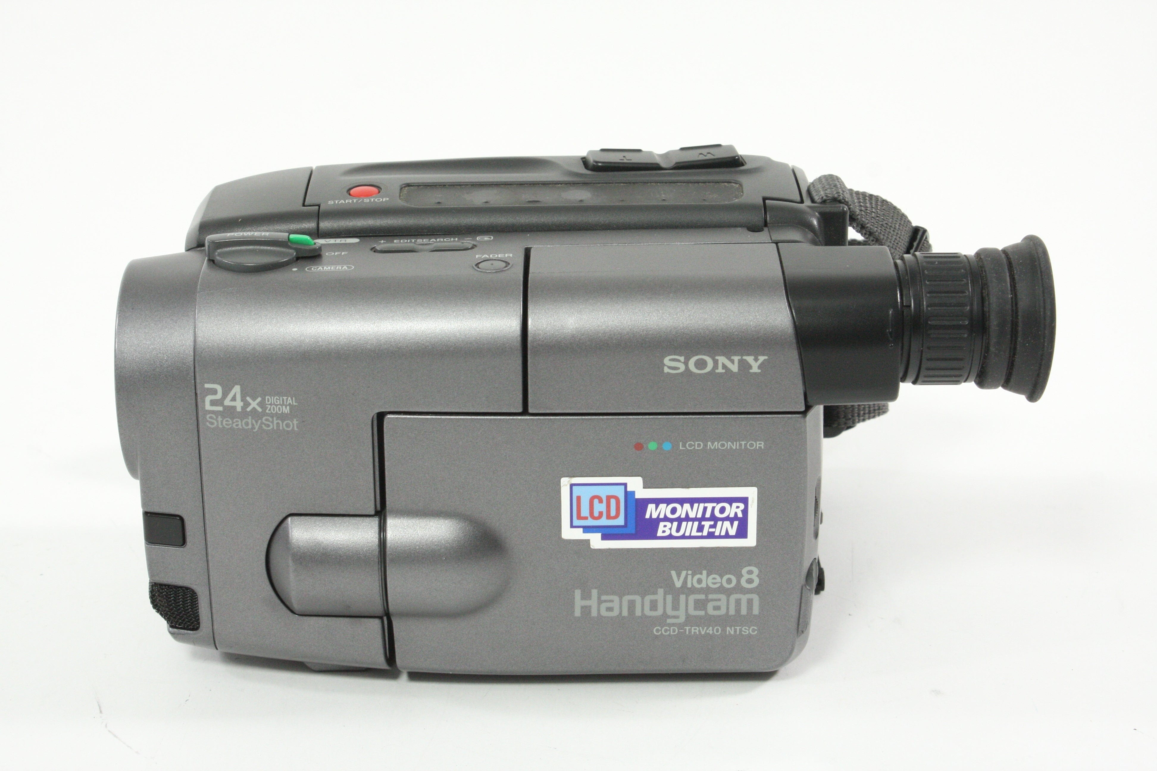 Sony CCD-TRV40 Video 8 Camcorder