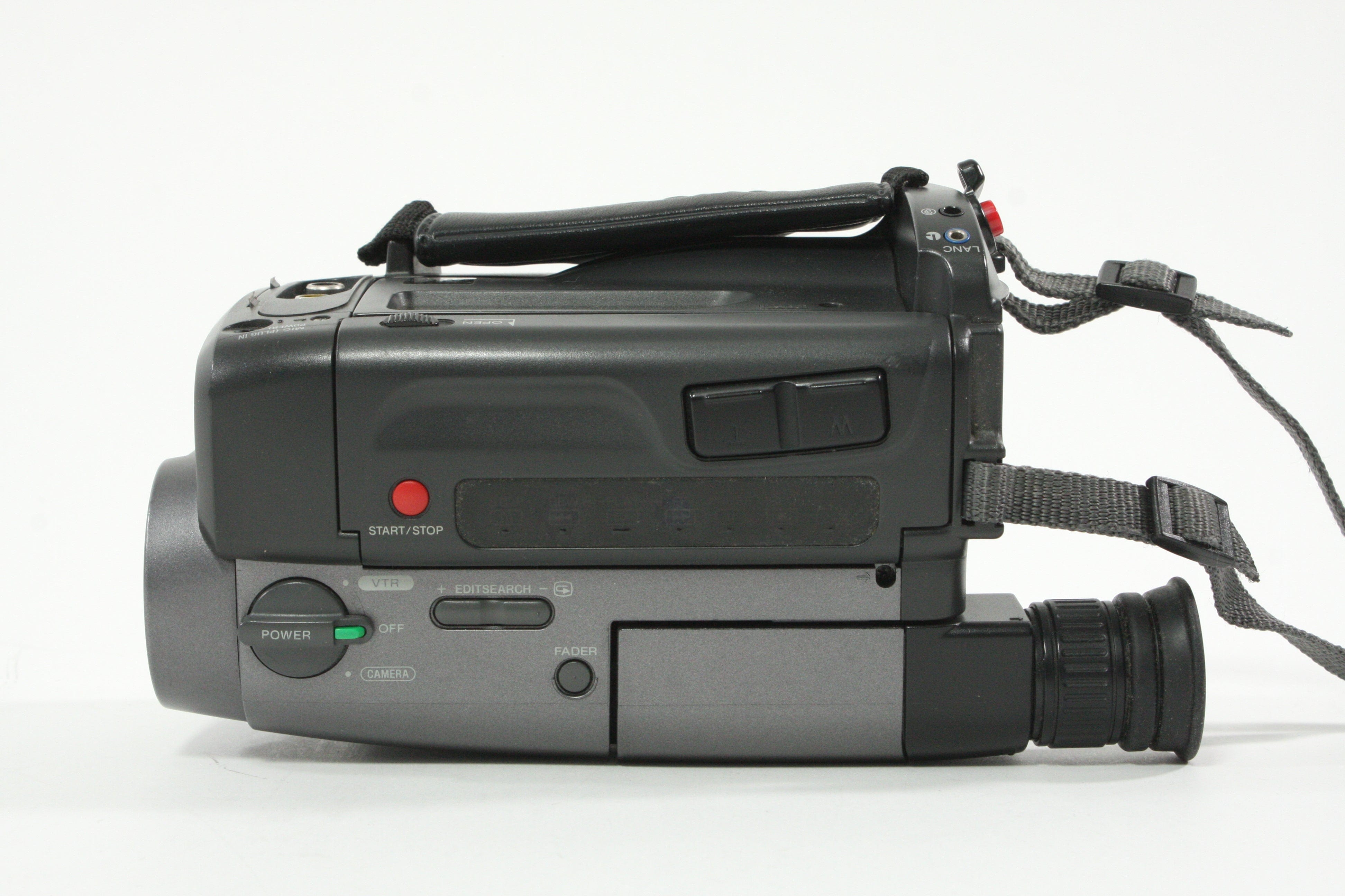 Sony CCD-TRV40 Video 8 Camcorder
