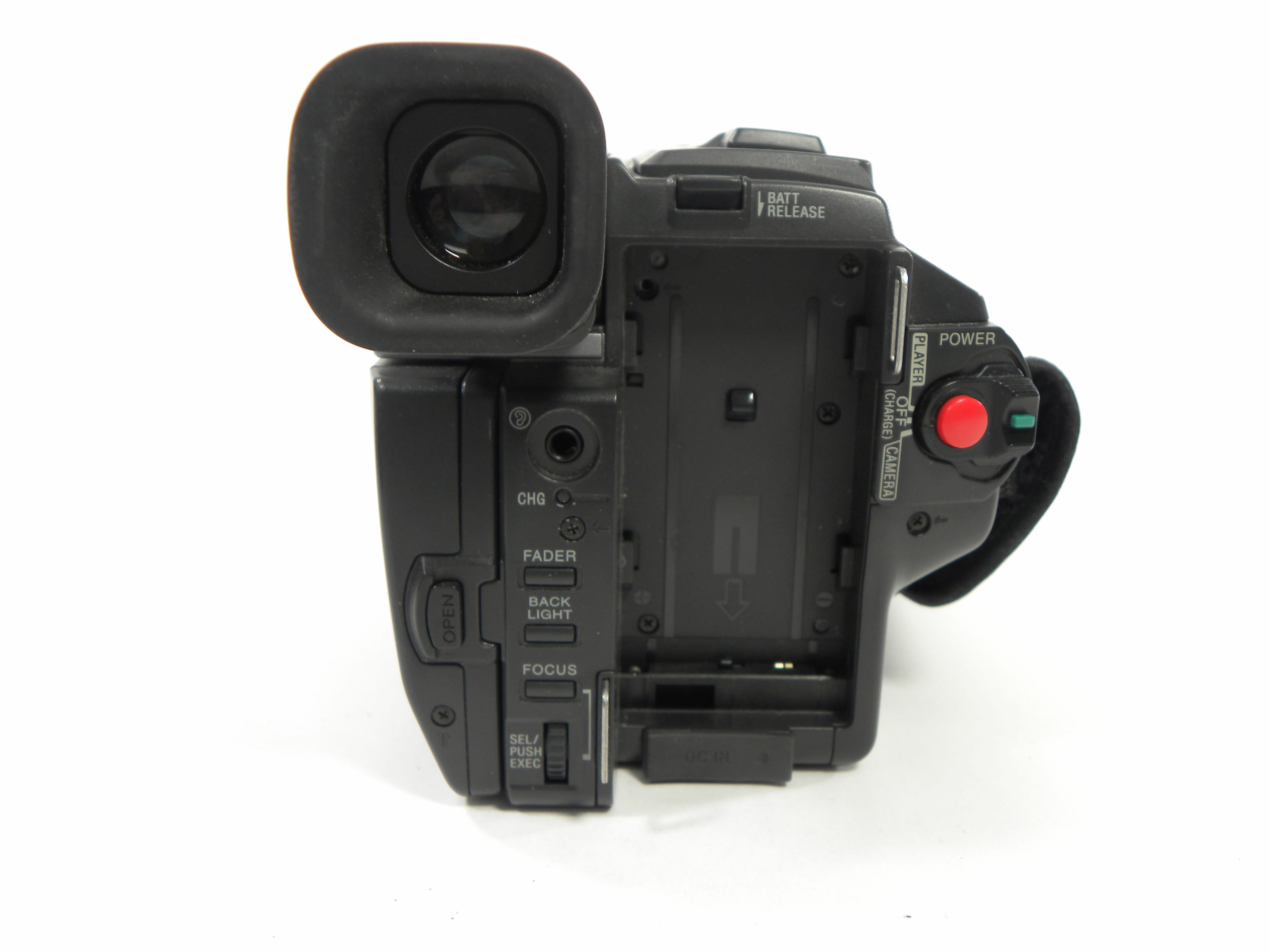 Sony CCD-TRV68 Hi8 Video Handycam Camcorder
