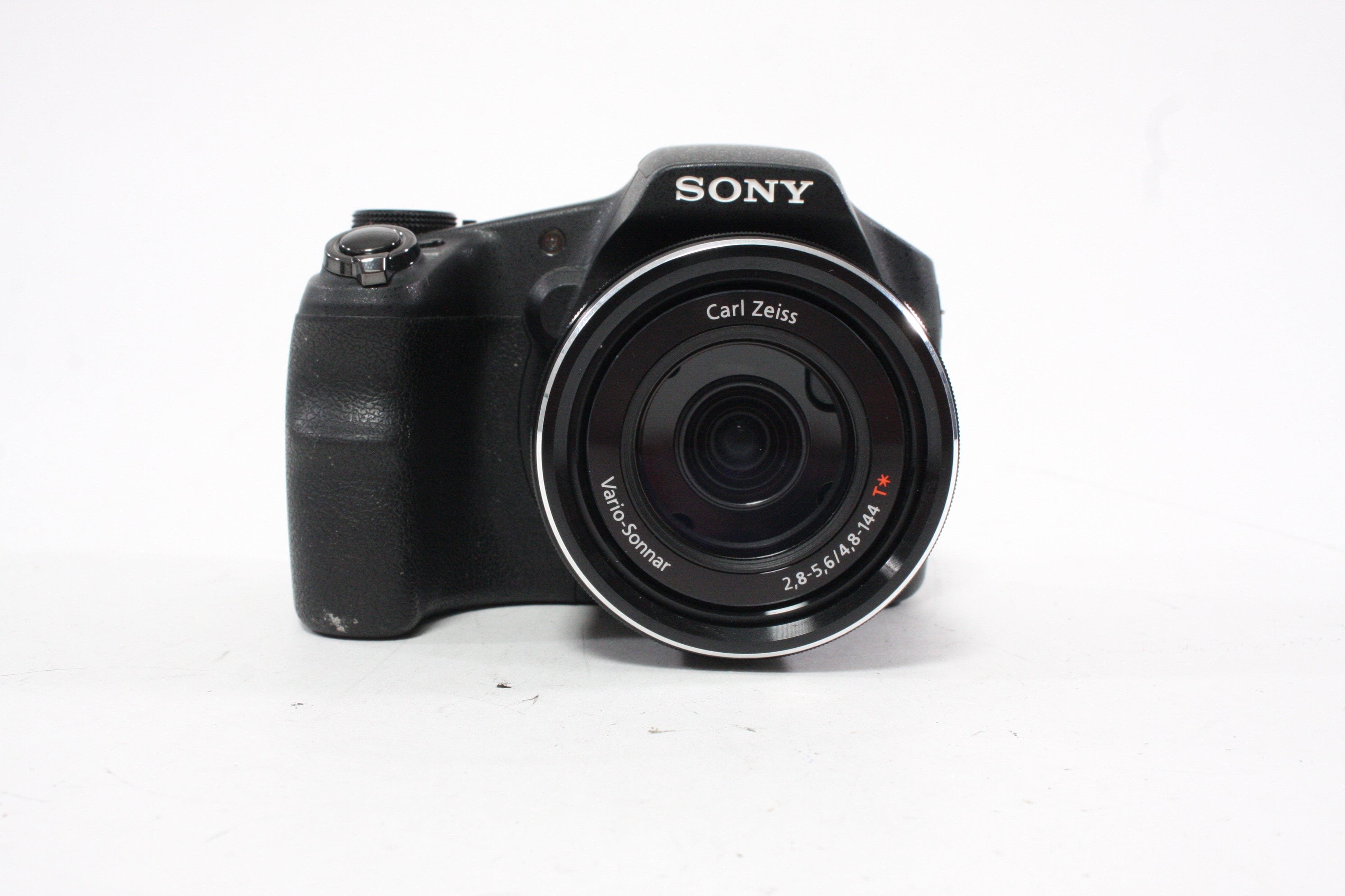 Sony Cyber-shot DSC-HX200V Digital Camera