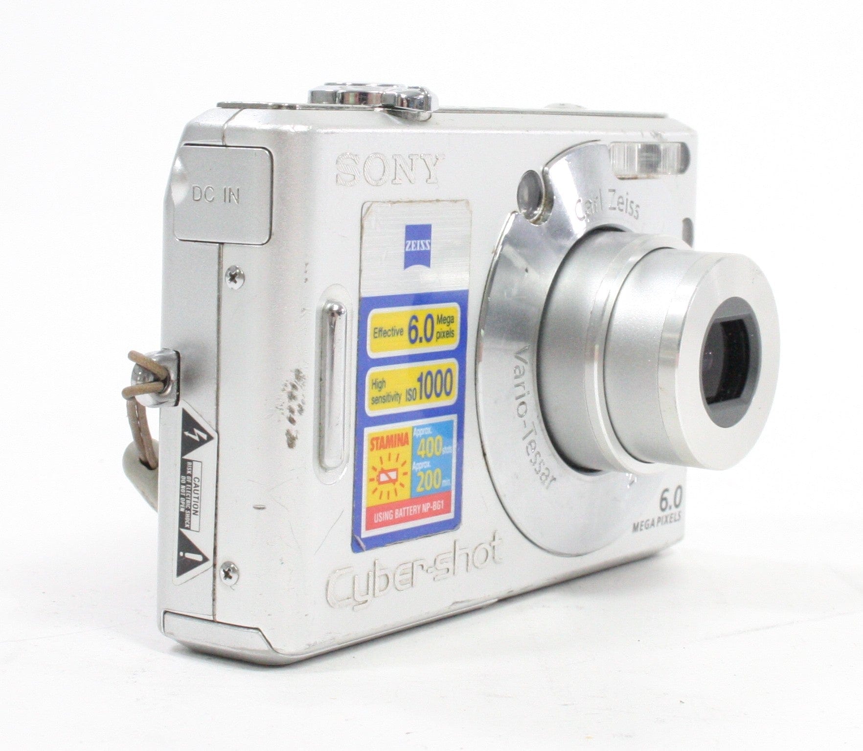 Sony Cyber-shot DSC-W30 Point-and-Shoot Digital Camera 3x Zoom 6.0mp