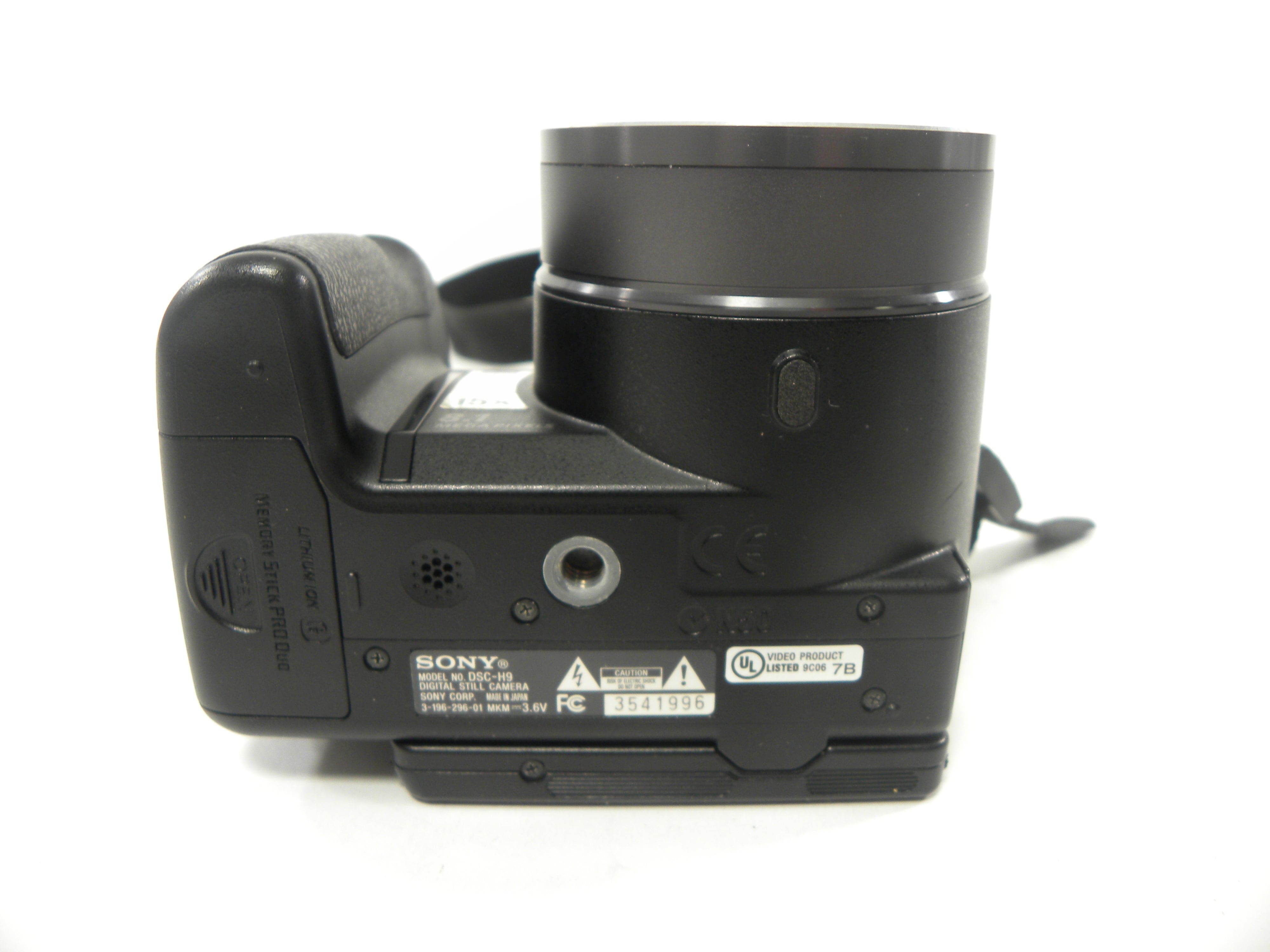 Sony DSC-H9 8.1mp Digital Camera (Parts Only)