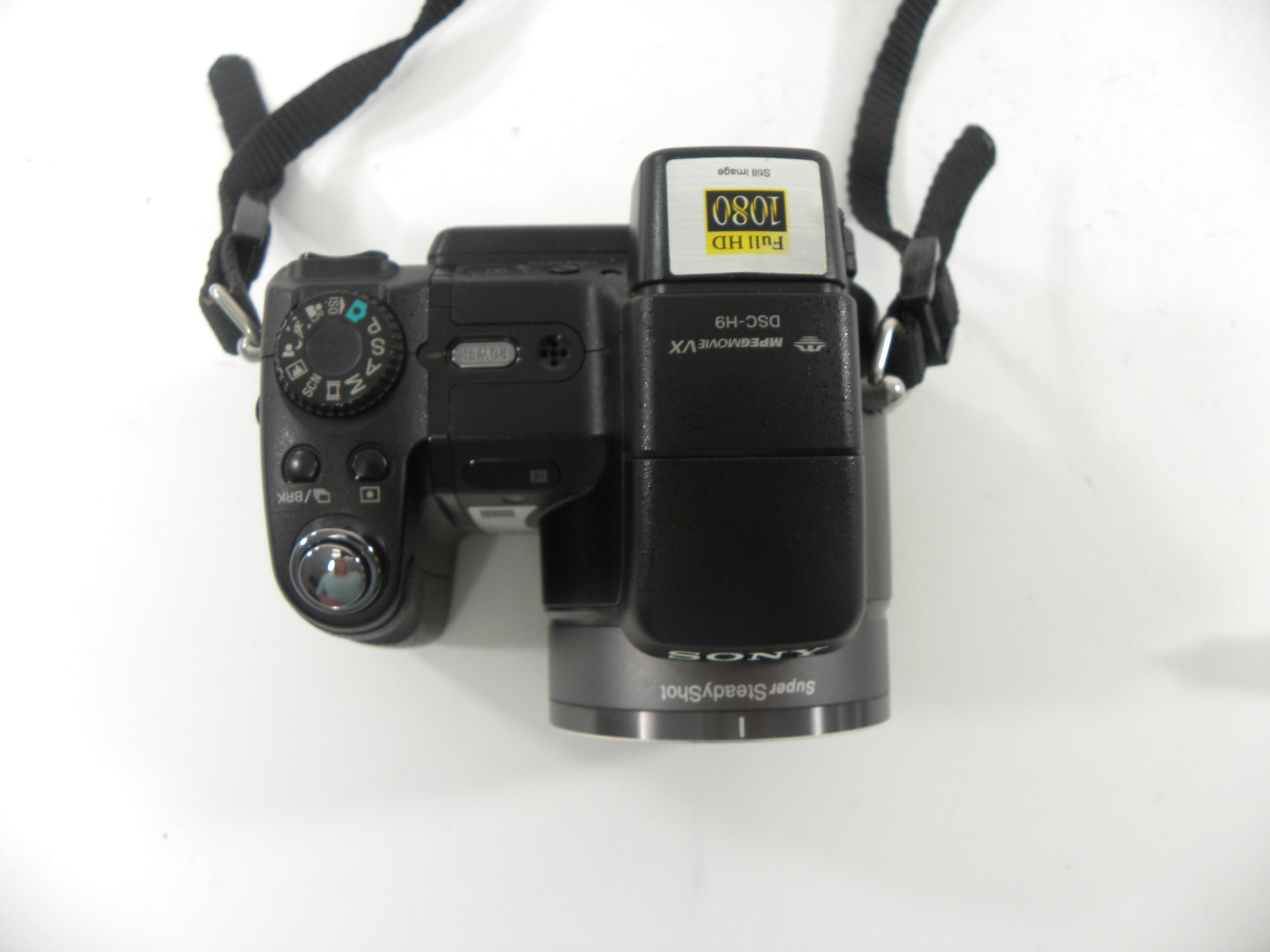 Sony DSC-H9 8.1mp Digital Camera (Parts Only)
