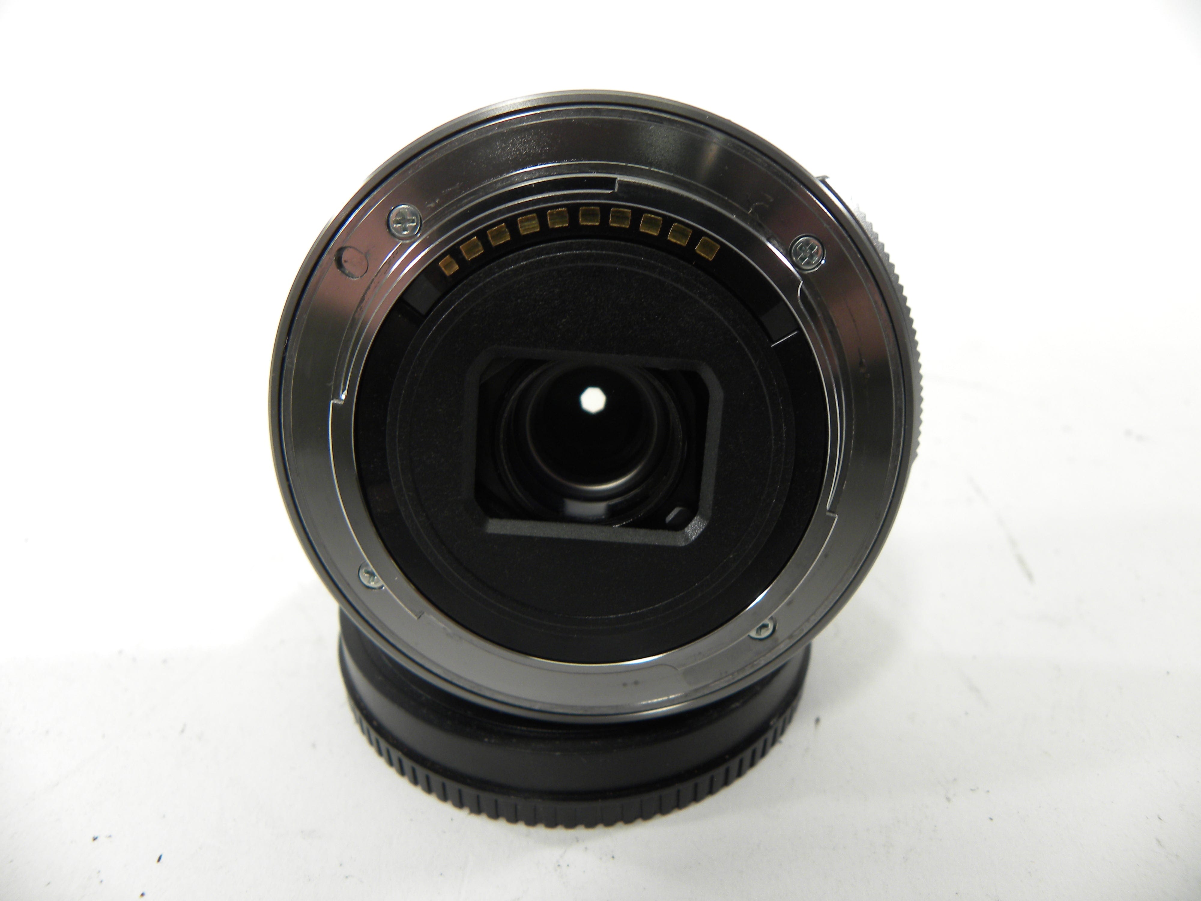 Sony E 16-50mm f3.5-5.6 PZ OSS