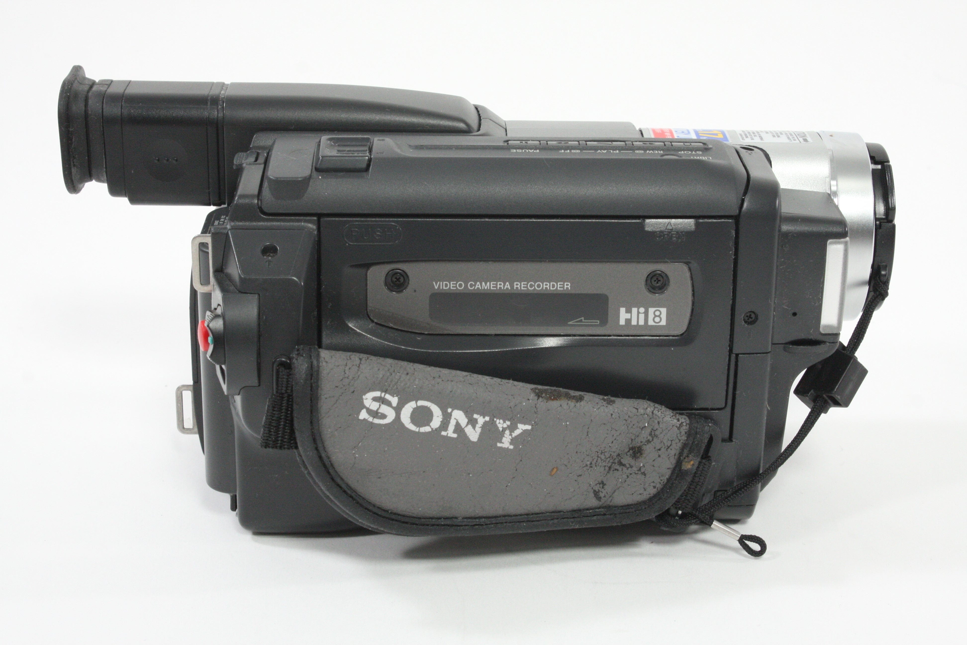 Sony Handycam Hi-8 CCD-TRV58 Camcorder