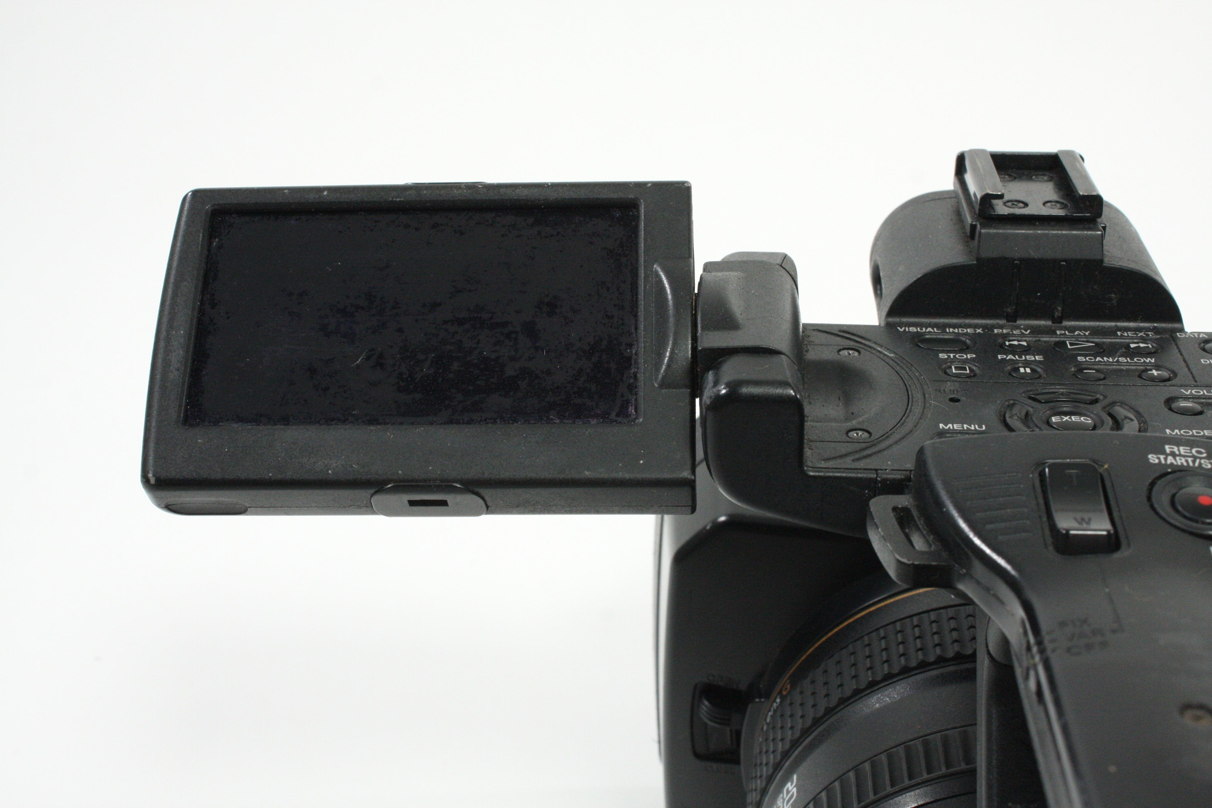 Sony HXR-NX5U NXCAM Professional Camcorder - 1150  hours usage -selling as-is.