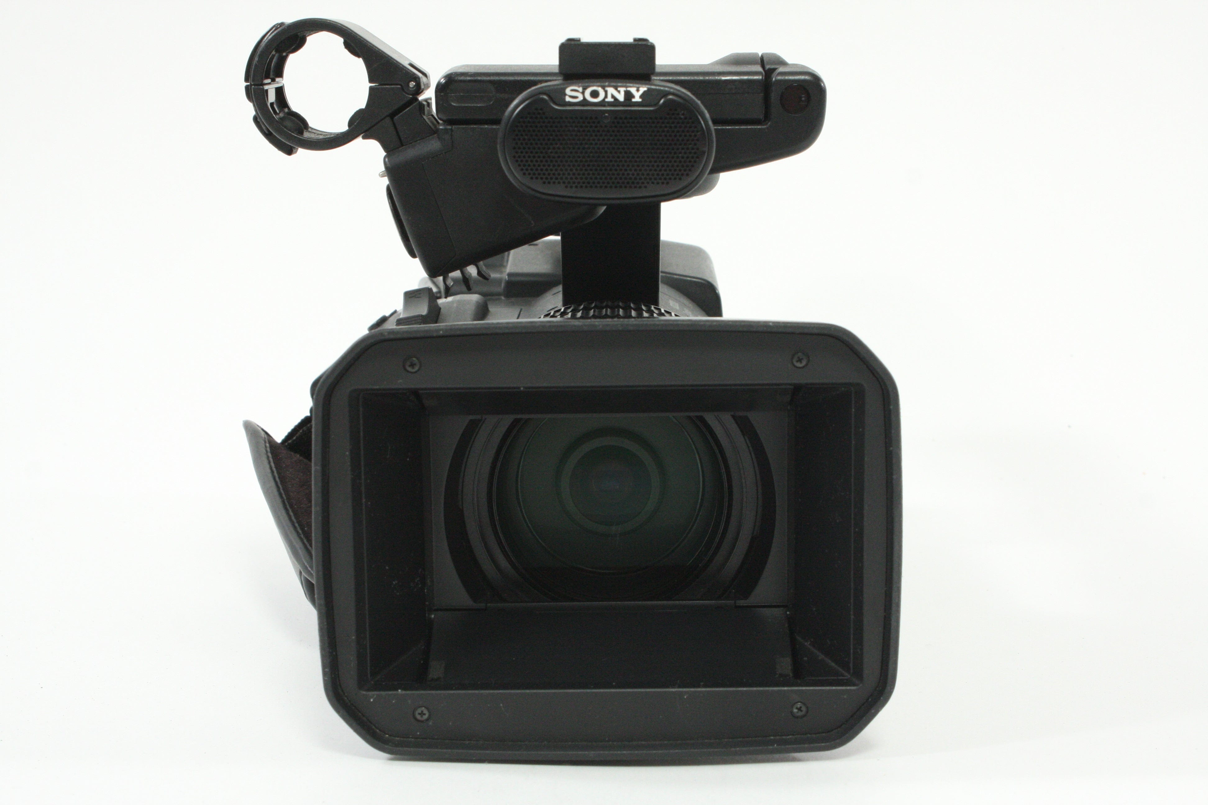 Sony HXR-NX5U NXCAM Professional Camcorder - 550  hours usage - Selling as-is.