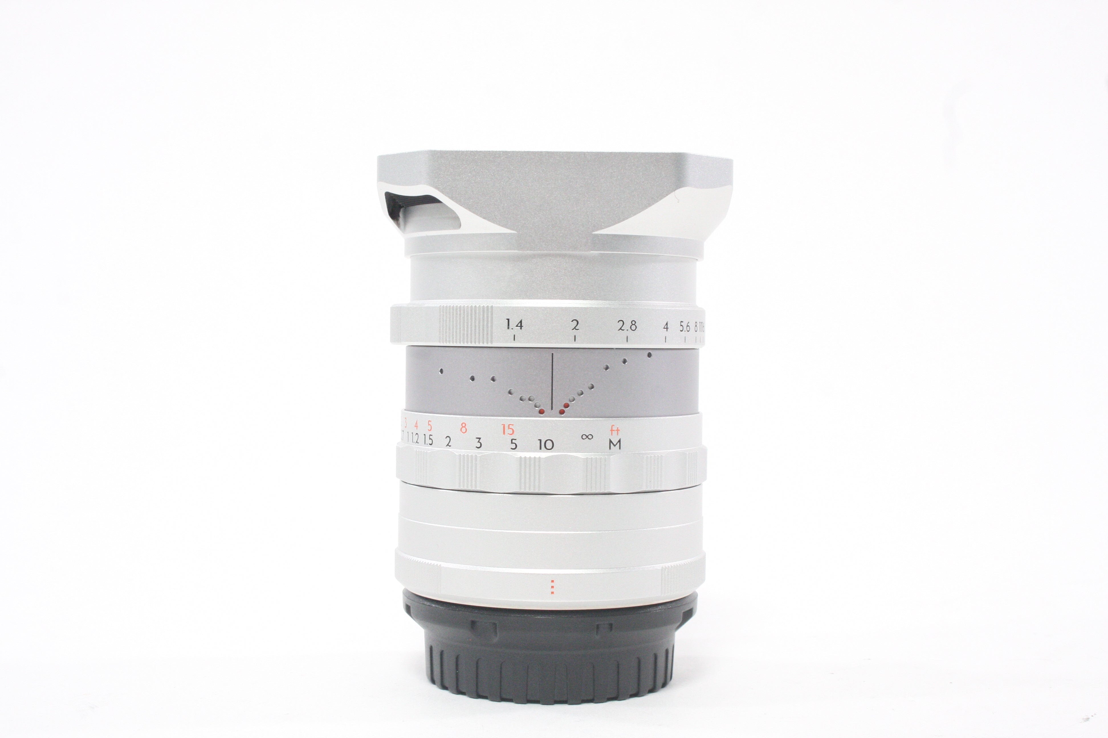 Thypoch Simera 28mm f/1.4 ASPH Lens for Fuji X Mount
