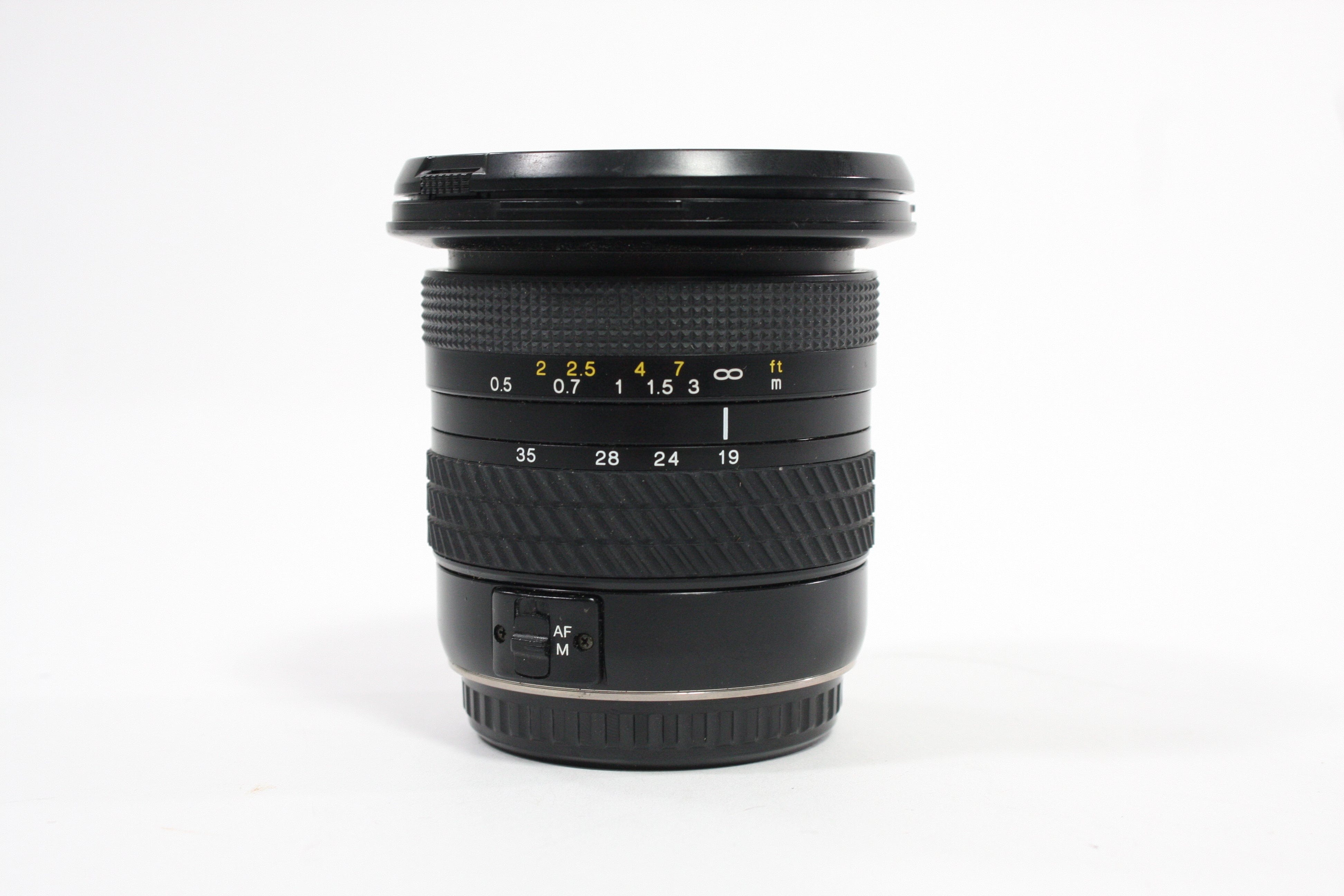 Tokina 19-35mm f/3.5-4.5 Lens for Canon EF Mount