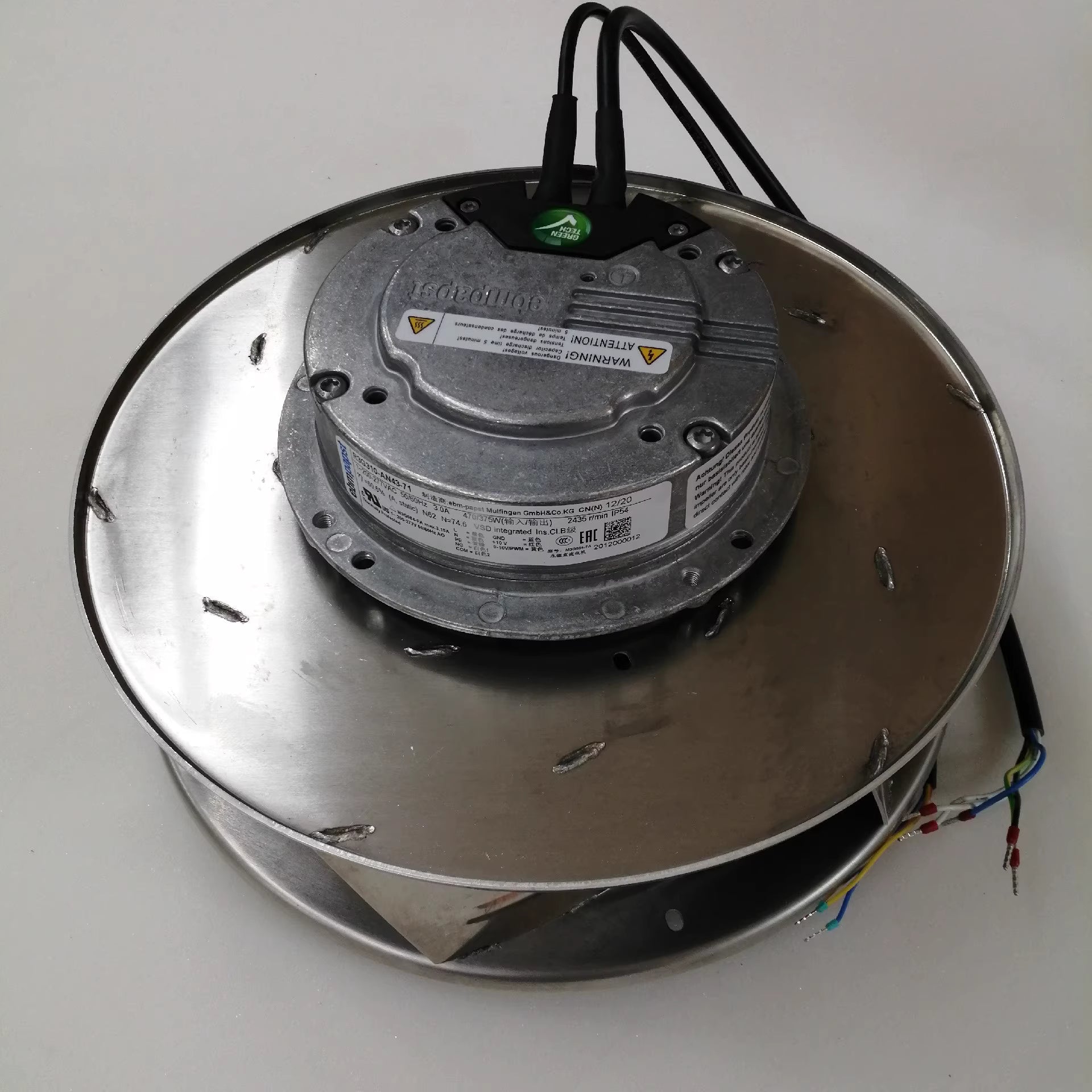 R3G310-AN43-71 Ebmpapst Centrifugal fan M3G084-FA | 1~230V | 2435RPM 470W 3.0A