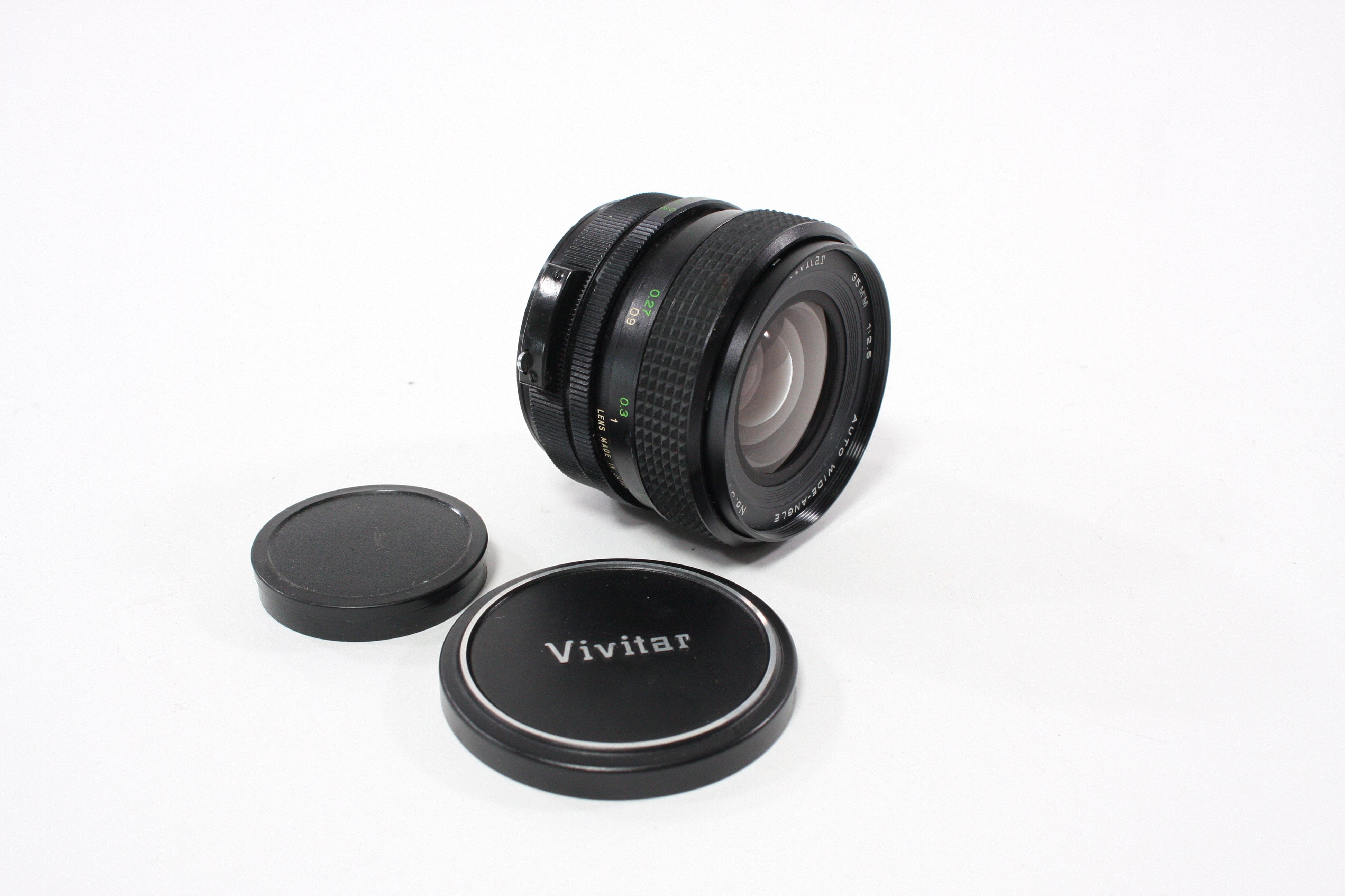 Vivitar 35mm f/2.5 Lens for M42 Mount