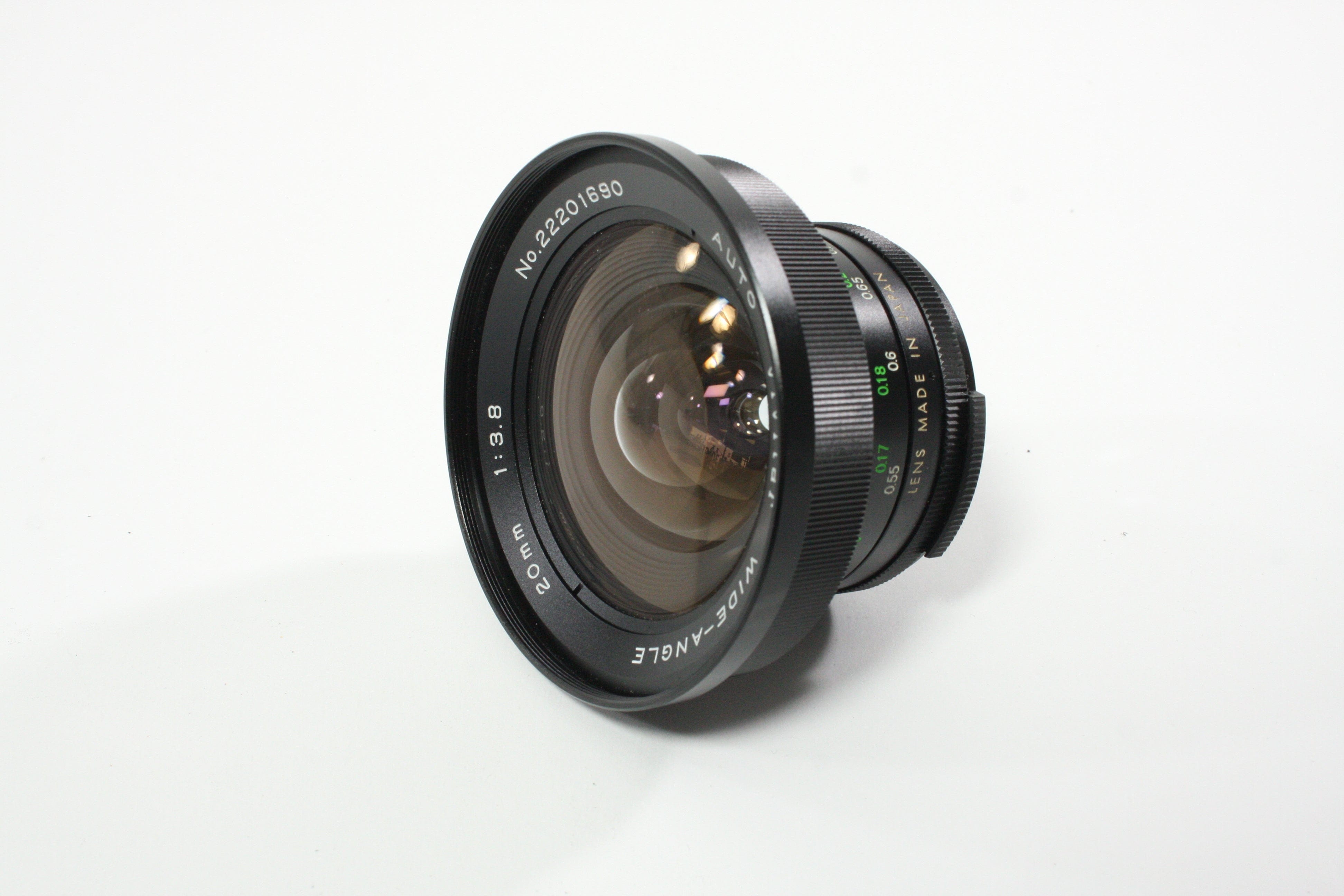 Vivitar Wide-Angle 20mm f/3.8 Lens for M42 Mount