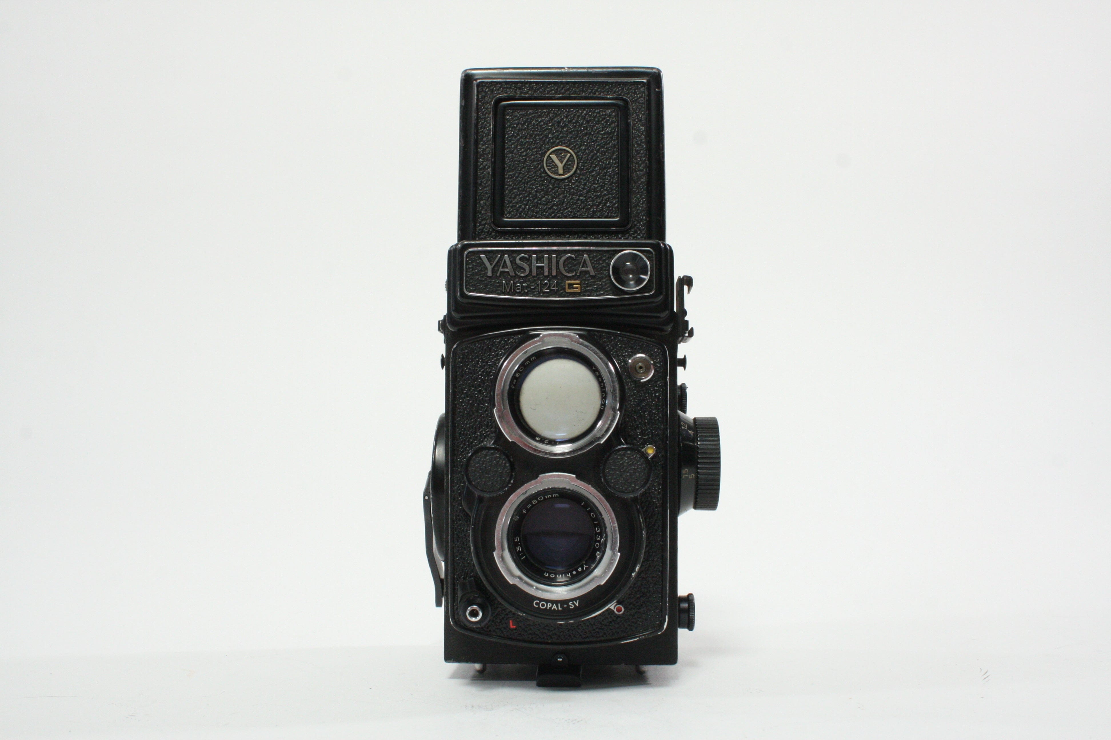 Yashica 124 G Medium Format Camera