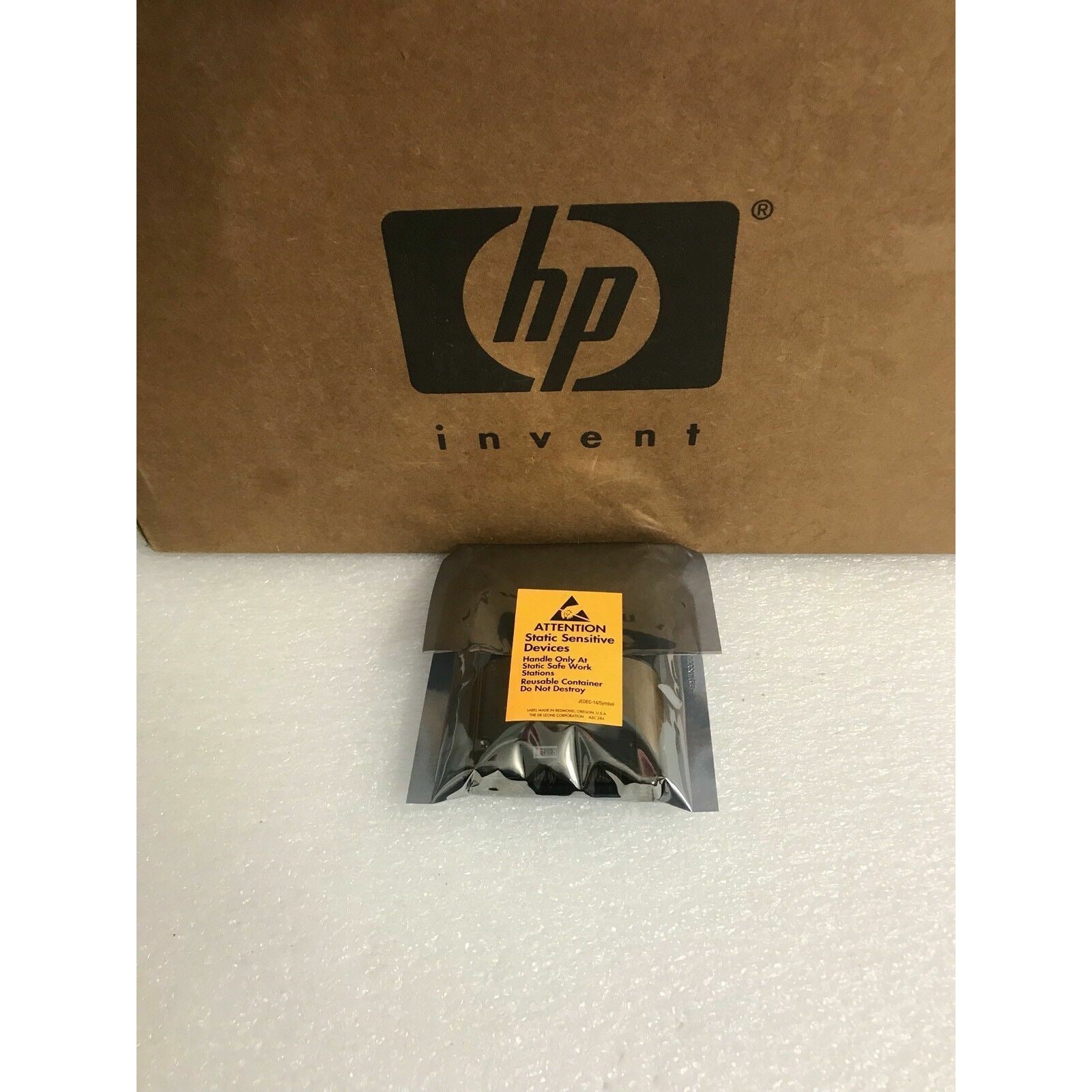 HP EG0900FDJYR 718159-001 900GB 10K 6G 2.5" SC HARD DRIVE 1EP200-035 - AloinfoUSA