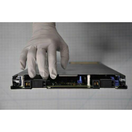 IBM PS701 SERVER 8406 MODEL 71Y 8-CORE S NO HDDS 46K6798 - MFerraz Tecnologia